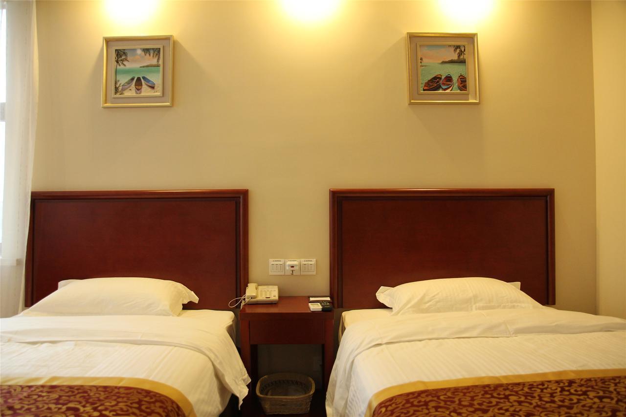 Greentree Inn Jiangsu Suzhou Kunshan High Speed Rail Station Hengshan Road Express Hotel Exterior foto