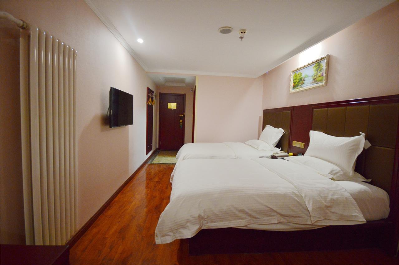 Greentree Inn Jiangsu Suzhou Kunshan High Speed Rail Station Hengshan Road Express Hotel Exterior foto